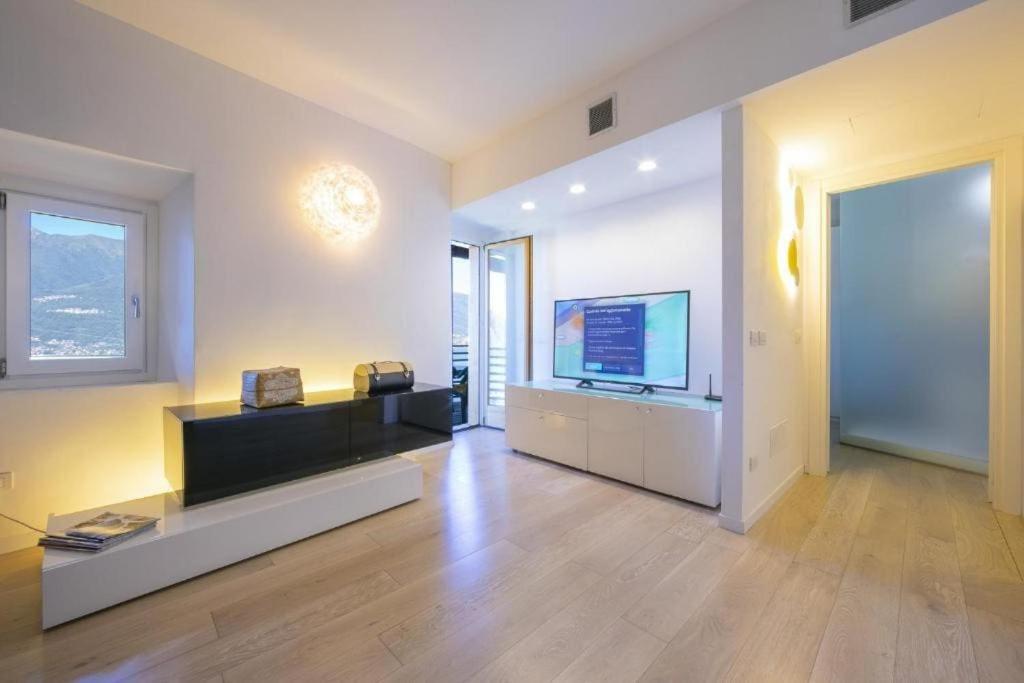 Poolside Apartment Cristina Белано Екстериор снимка
