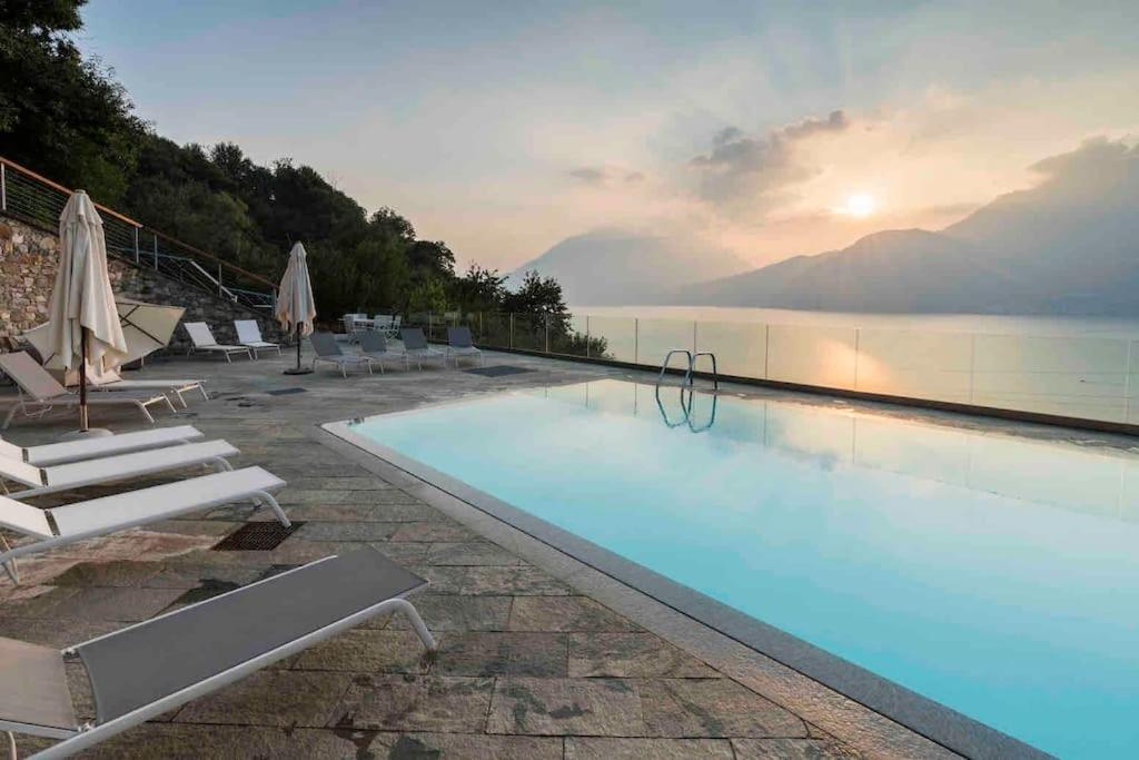 Poolside Apartment Cristina Белано Екстериор снимка