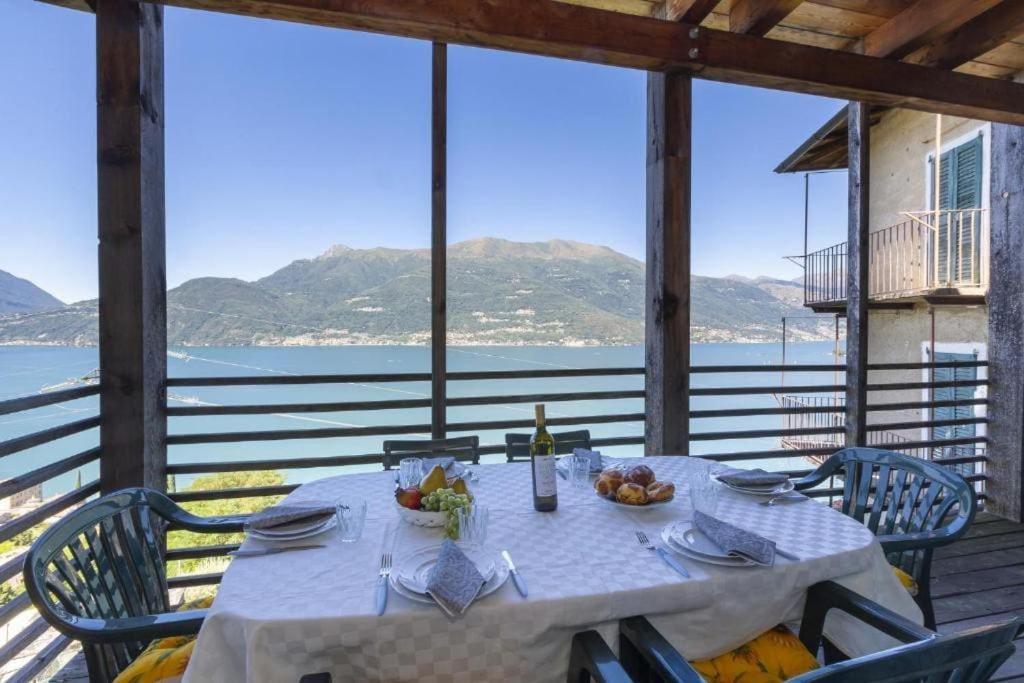 Poolside Apartment Cristina Белано Екстериор снимка
